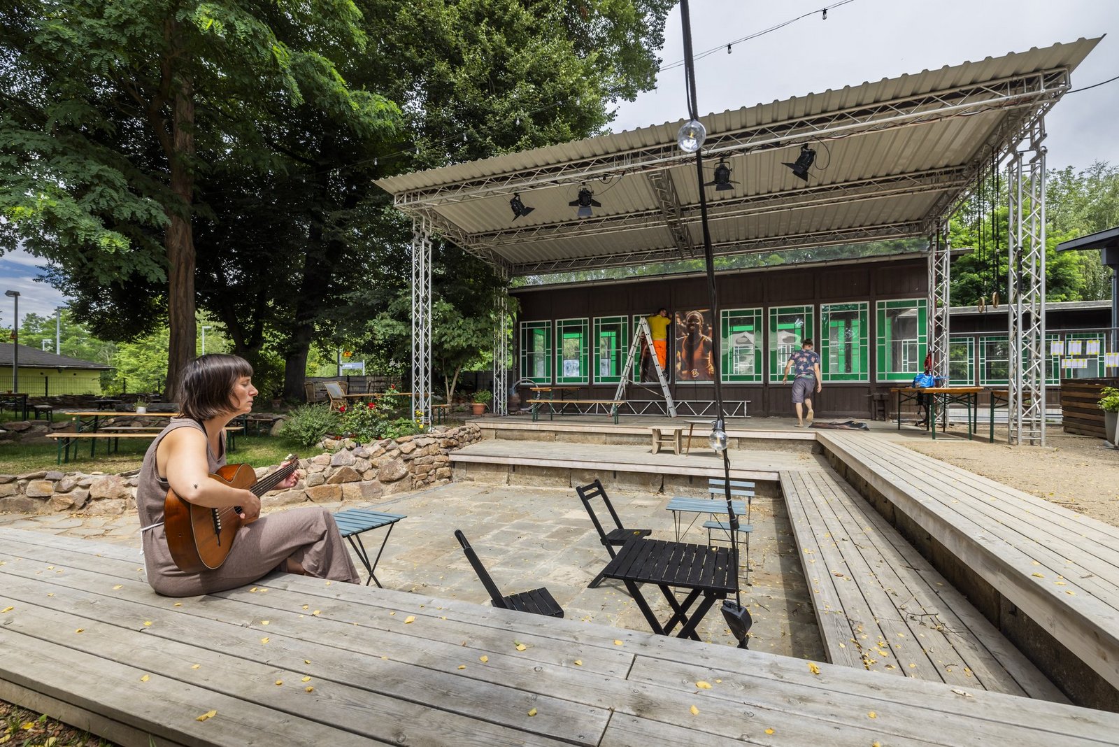 Im Kulturbahnhof finden Festivals statt, die auch für die jüngere Bevölkerung attraktiv sind. © Rolf Schulten.